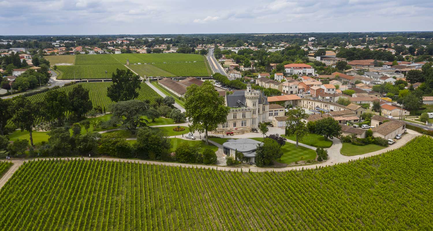 CHATEAU_PAPE_CLEMENT_DRONE_2