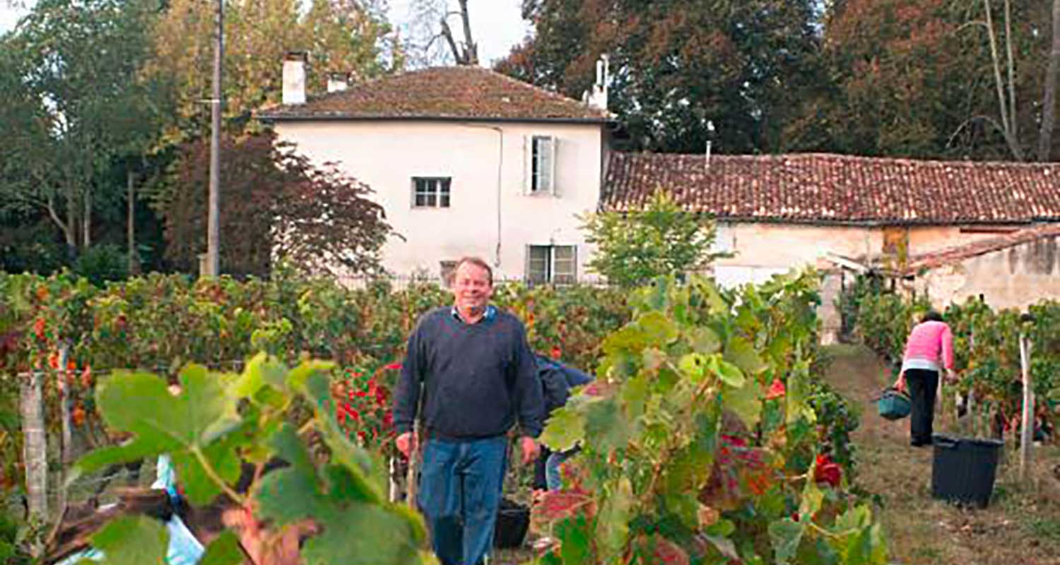 DOMAINE-DU-PETIT-BOURDIEU-PHOTO-CHATEAU