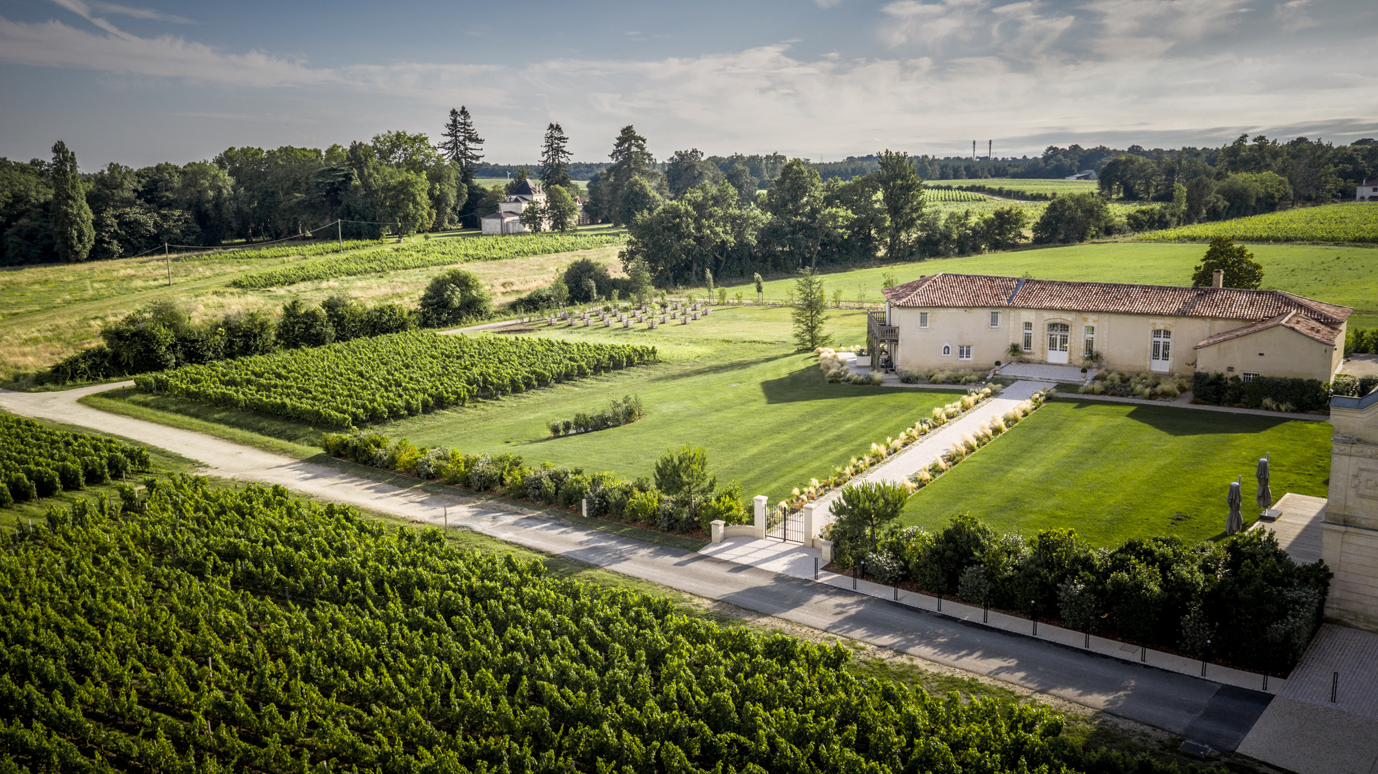 vue aerienne chateau la garde